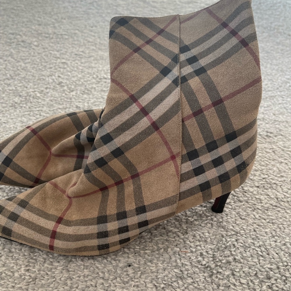 Burberry Suede above ankle high heel boots.